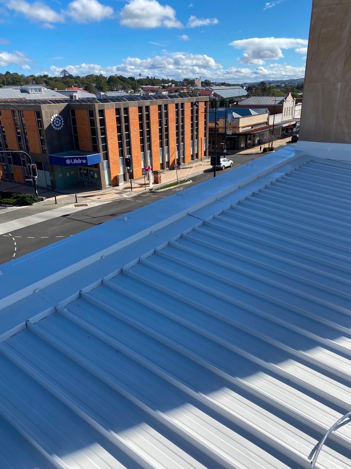 Completed roof edge above Ruthven Street